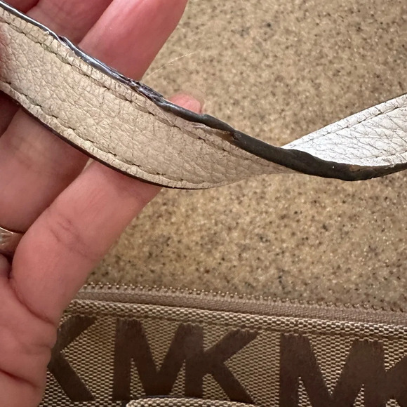 Michael Kors Monogram Drawstring Bucket Brown Mini WithTassel Crossbody Bag - Picture 12 of 14